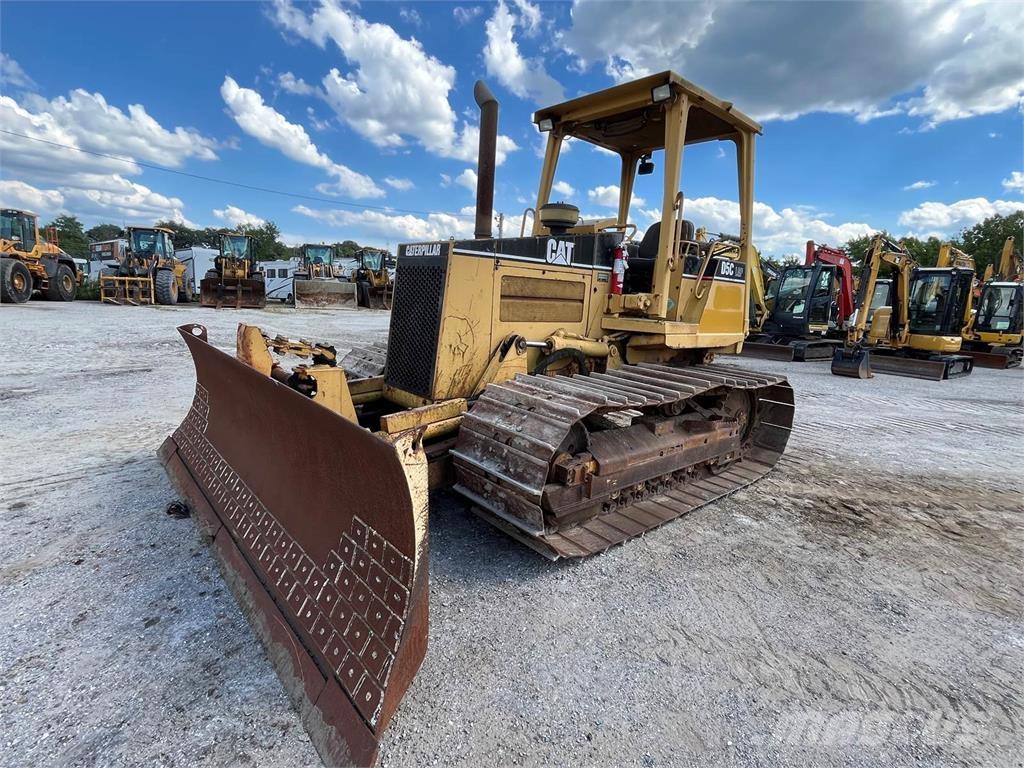 CAT D5C Верижни булдозери
