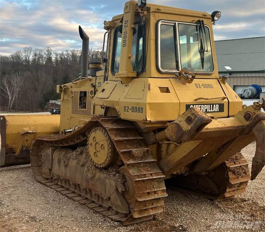 CAT D5H Верижни булдозери

