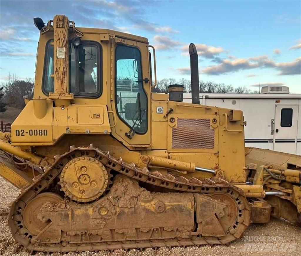 CAT D5H Верижни булдозери

