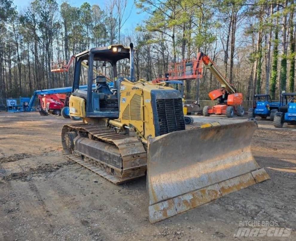 CAT D5K XL Верижни булдозери

