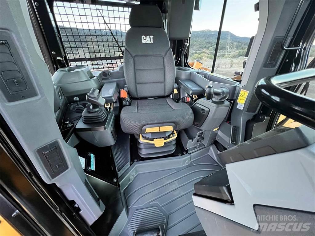CAT D6 XL Верижни булдозери

