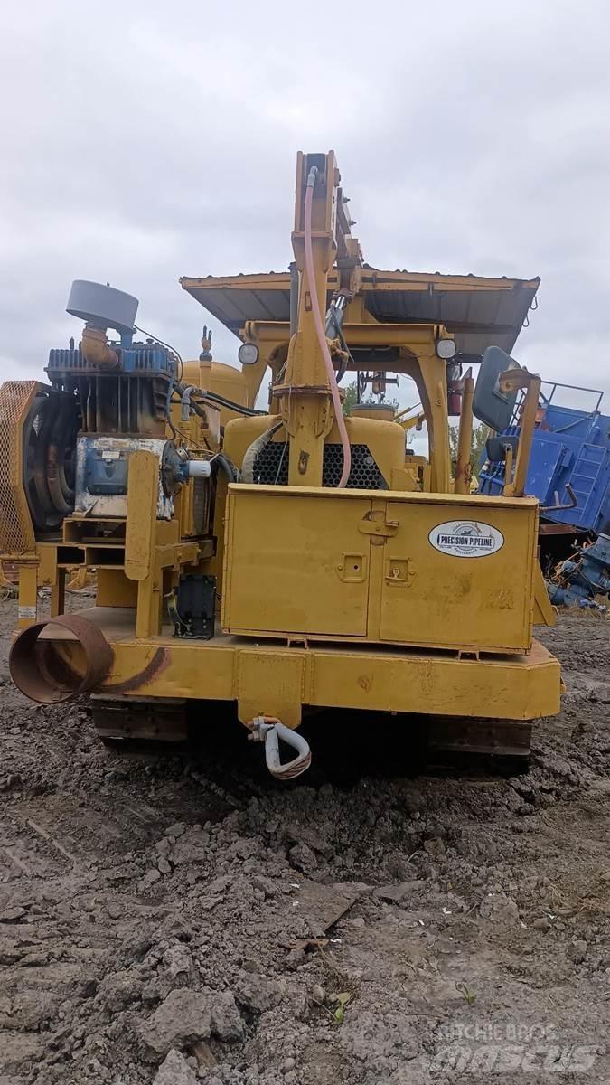 CAT D6D Верижни булдозери
