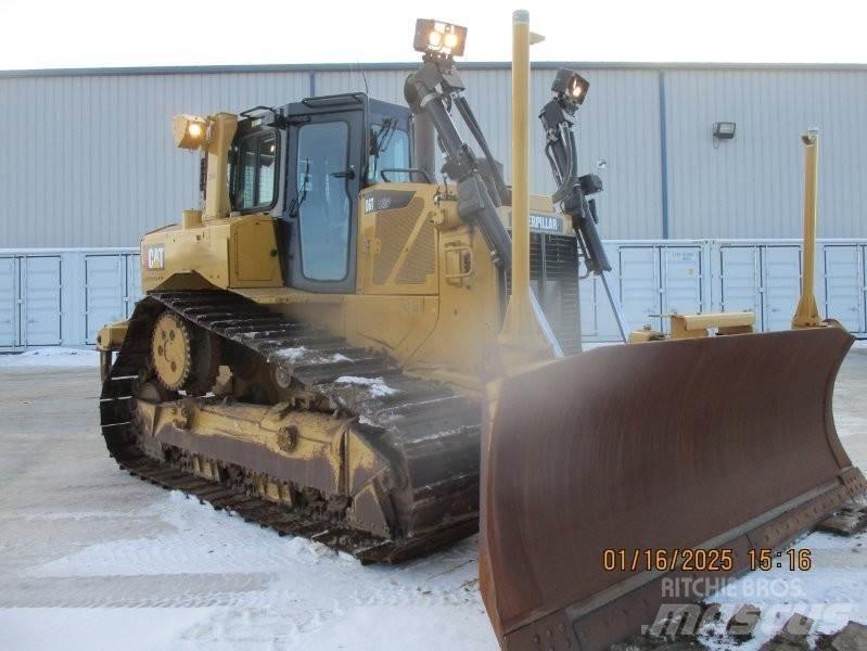 CAT D6T Верижни булдозери
