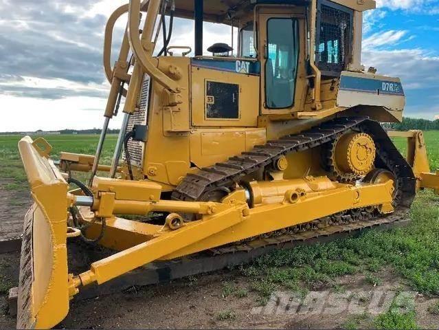 CAT D7R XR Верижни булдозери
