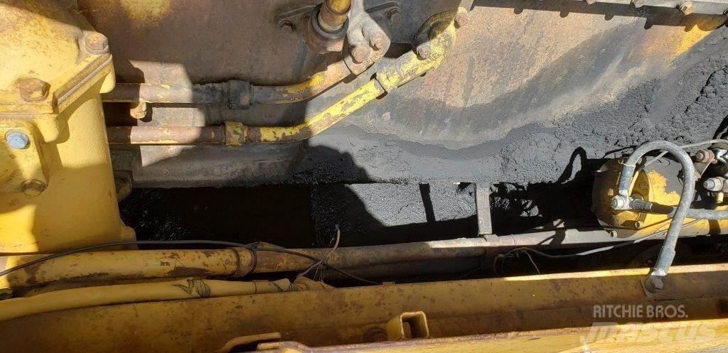 CAT D8H Верижни булдозери
