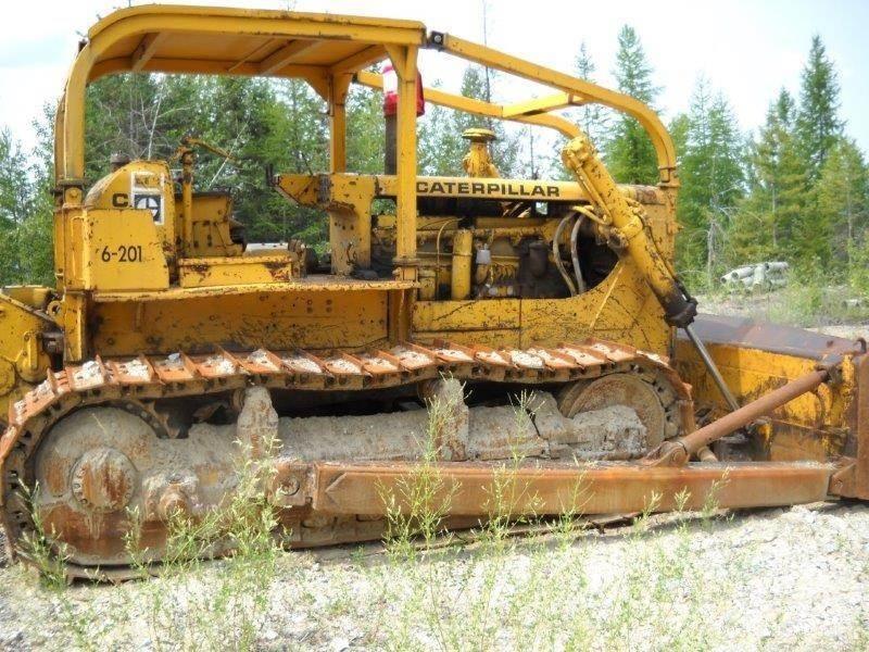 CAT D8H Верижни булдозери
