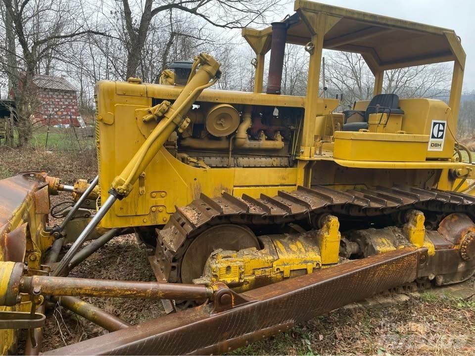 CAT D8H Верижни булдозери
