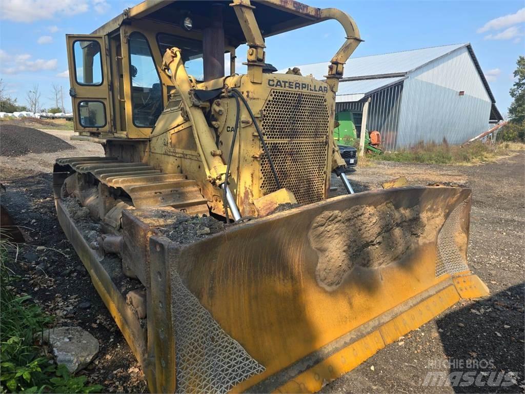 CAT D8H Верижни булдозери

