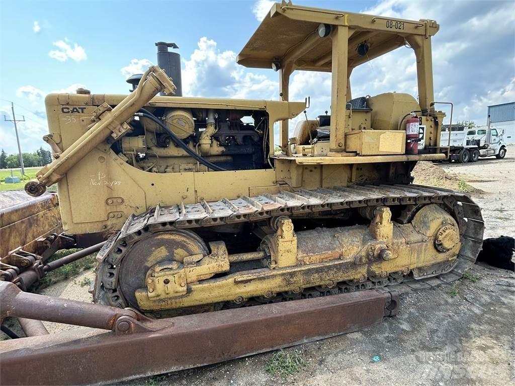 CAT D8H Верижни булдозери
