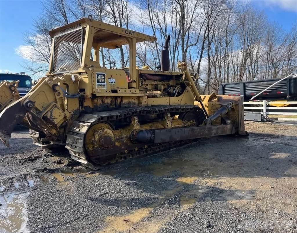 CAT D8H Верижни булдозери
