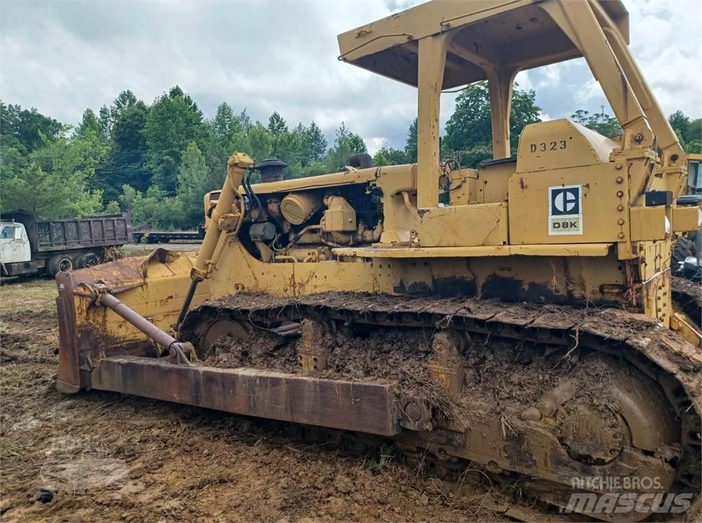 CAT D8K Верижни булдозери
