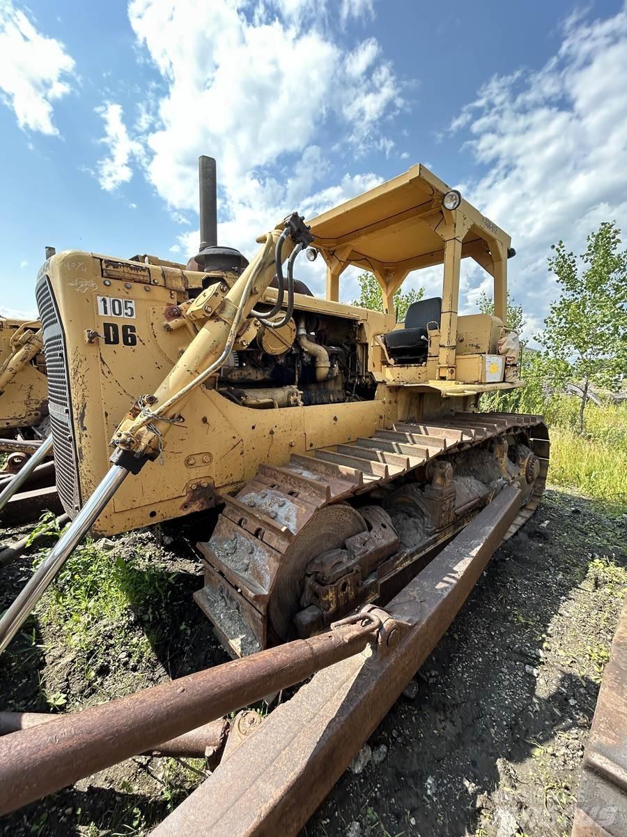 CAT D8K Верижни булдозери
