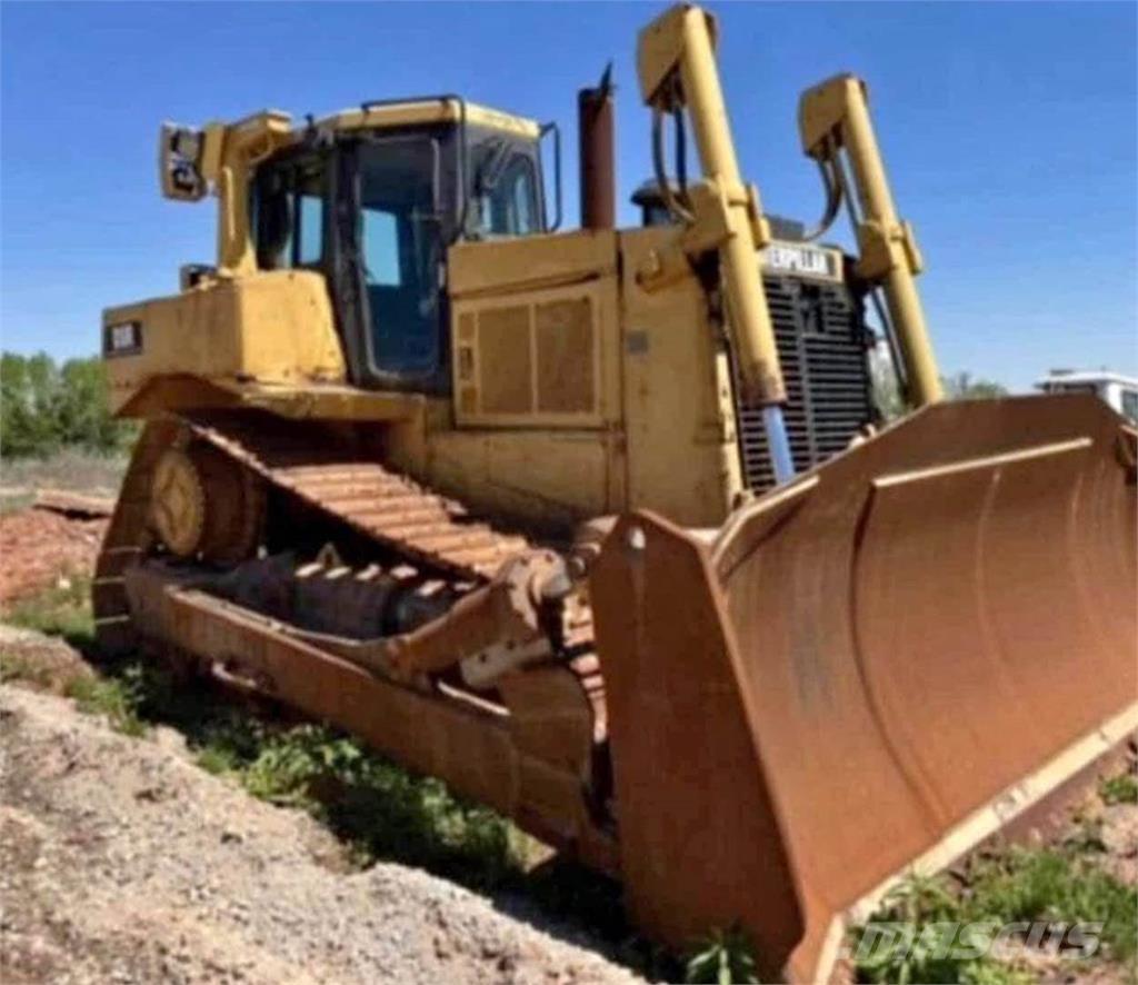 CAT D8R II Верижни булдозери
