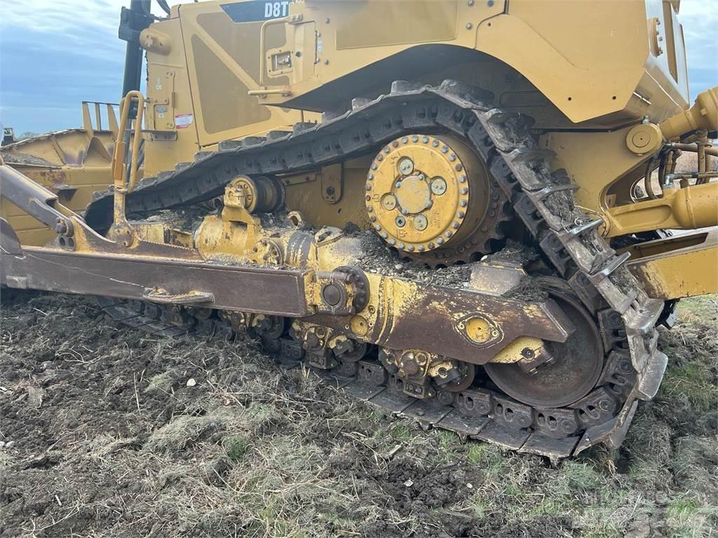CAT D8T Верижни булдозери
