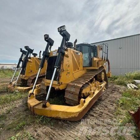 CAT D8T Верижни булдозери
