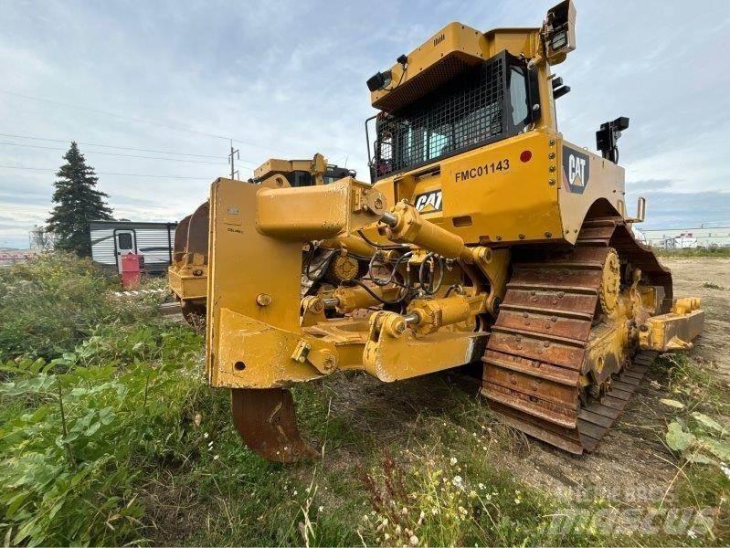 CAT D8T Верижни булдозери
