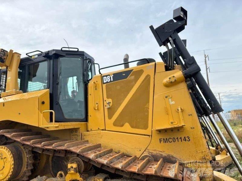CAT D8T Верижни булдозери
