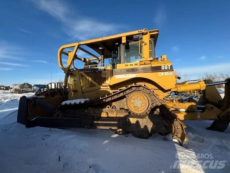 CAT D8T Верижни булдозери

