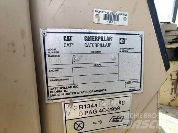 CAT D9N Верижни булдозери

