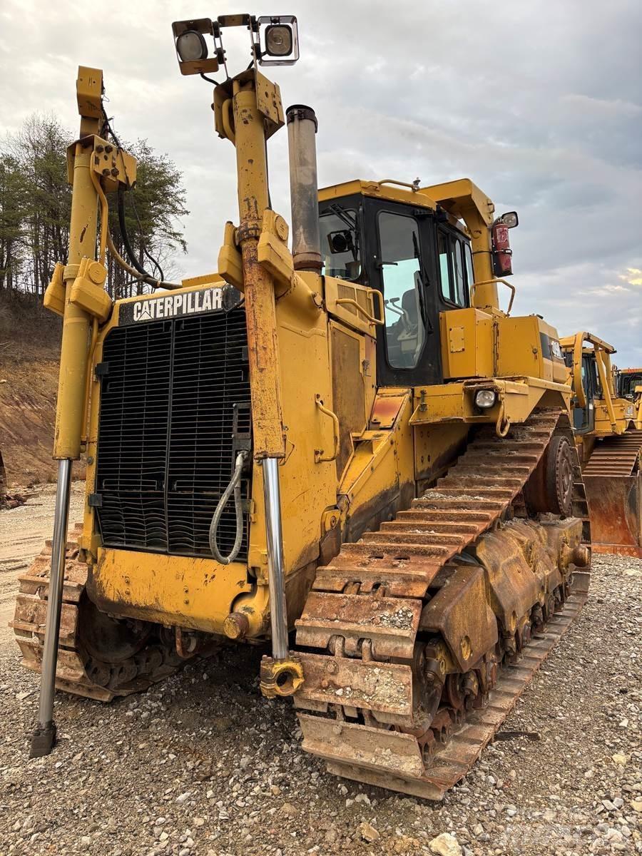 CAT D9R Верижни булдозери
