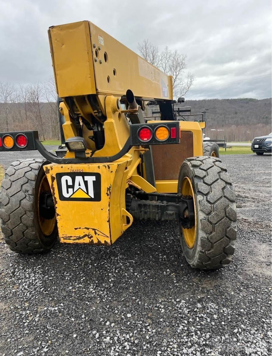 CAT TL943C Телескопични товарачи
