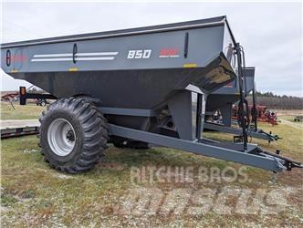 Demco 850 Ремаркета за зърно / силаж

