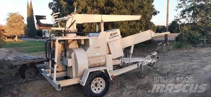Finn B260T Хопери, вентилатори и елеватори