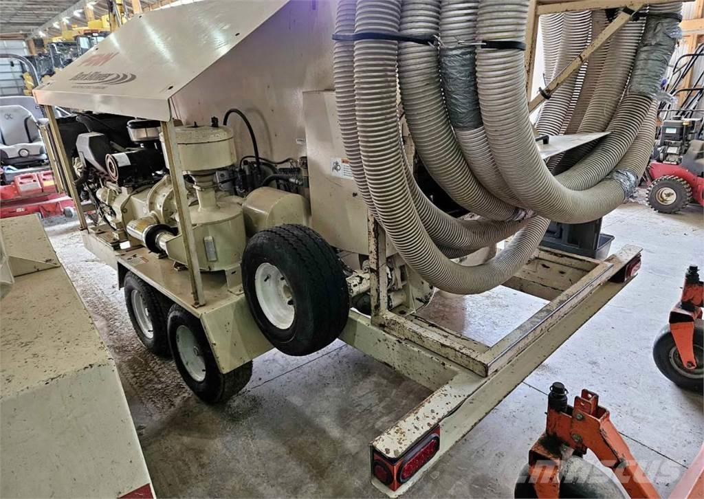 Finn BB302 Общински/универсални превозни средства
