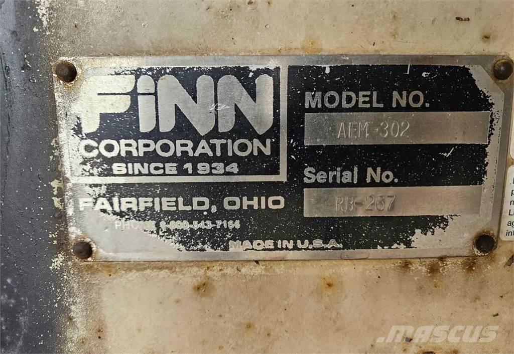 Finn BB302 Общински/универсални превозни средства
