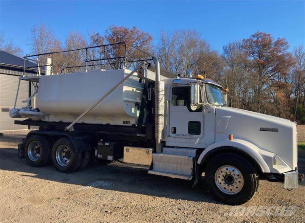 Finn T240 Хопери, вентилатори и елеватори