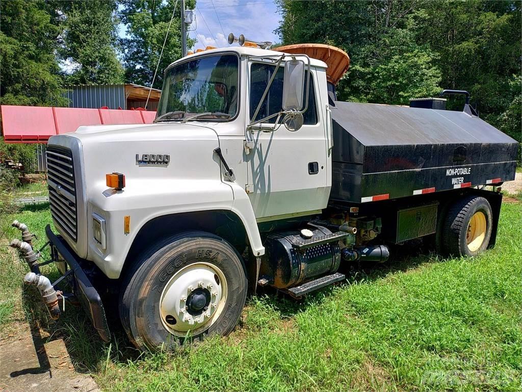 Ford 8000 Цистерна