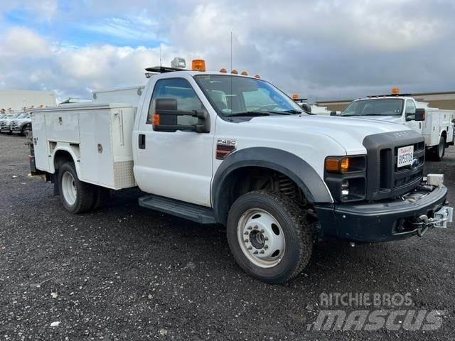 Ford F-450 Общински/универсални превозни средства
