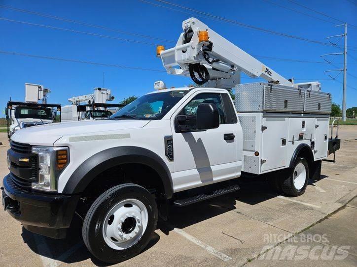 Ford F-450 Моторизирани платформи с талига