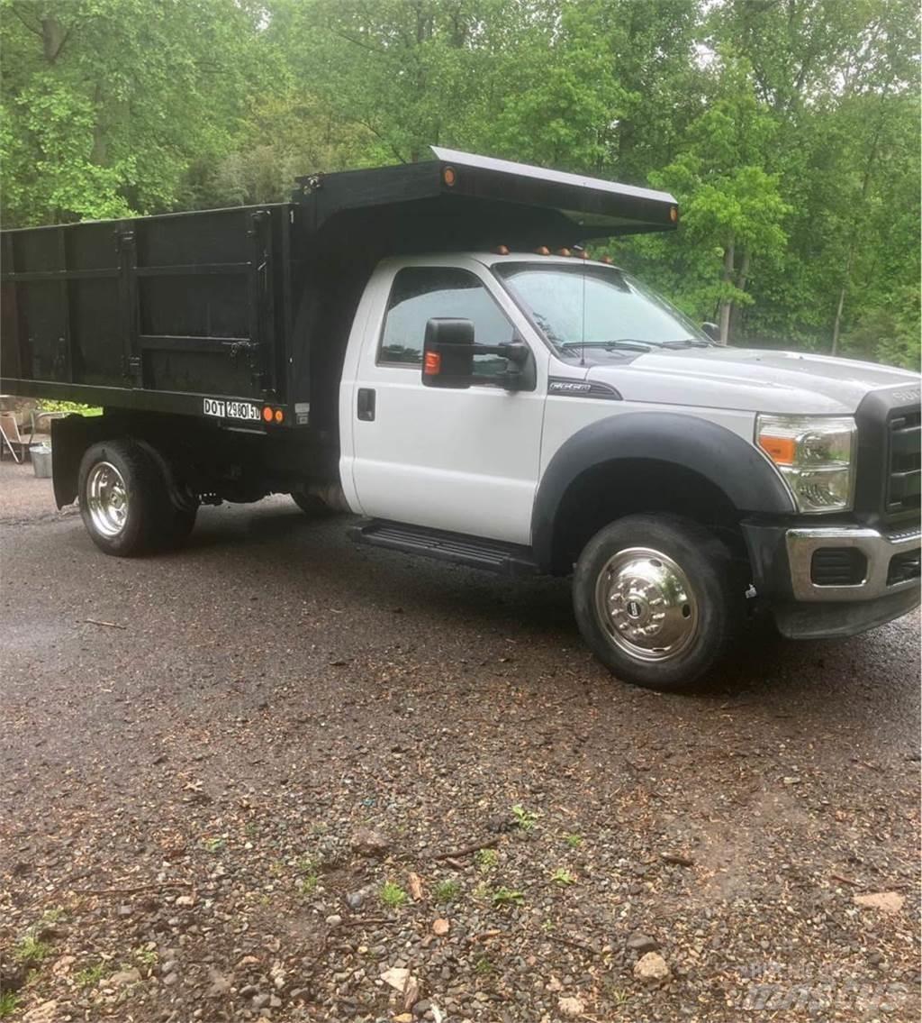 Ford F-550 Самосвал