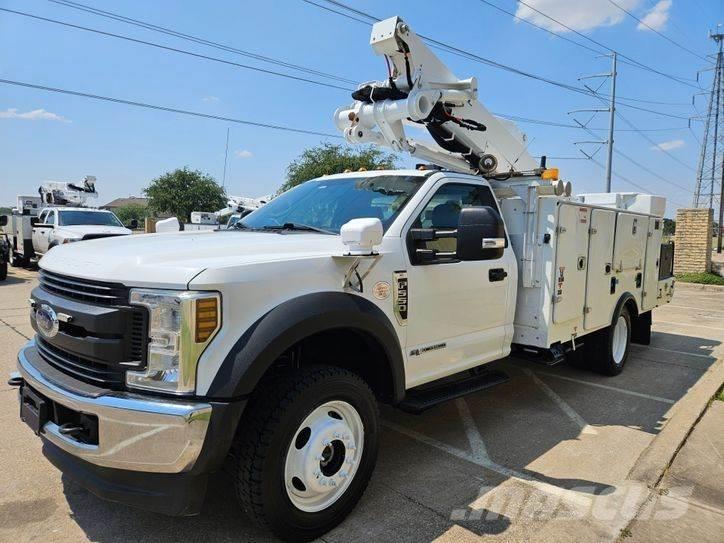 Ford F-550 Моторизирани платформи с талига
