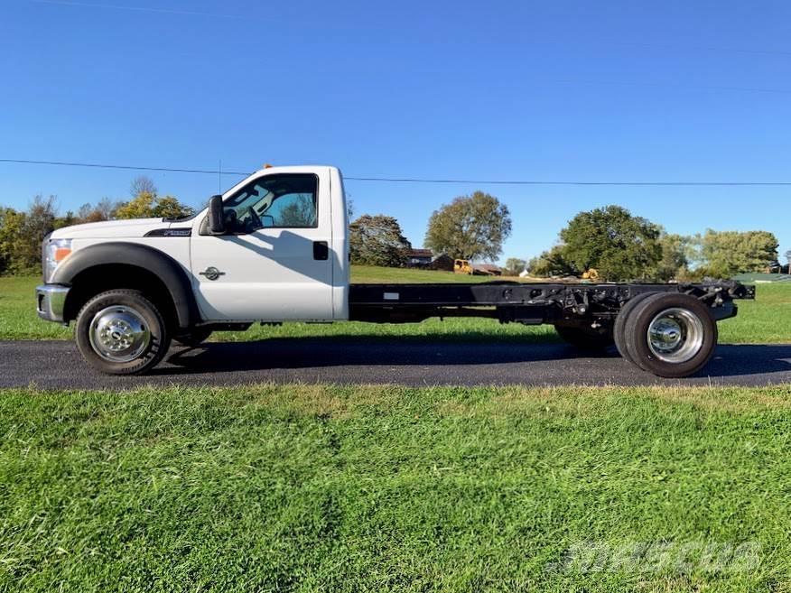 Ford F-550 Шаси кабини