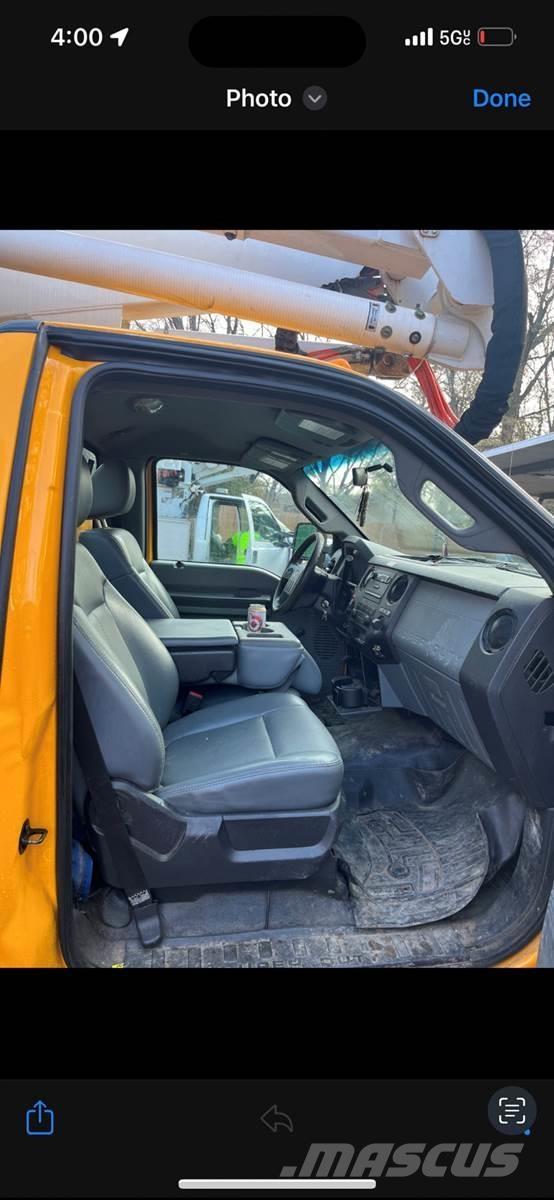 Ford F-550 Моторизирани платформи с талига