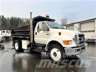 Ford F-750 Самосвал