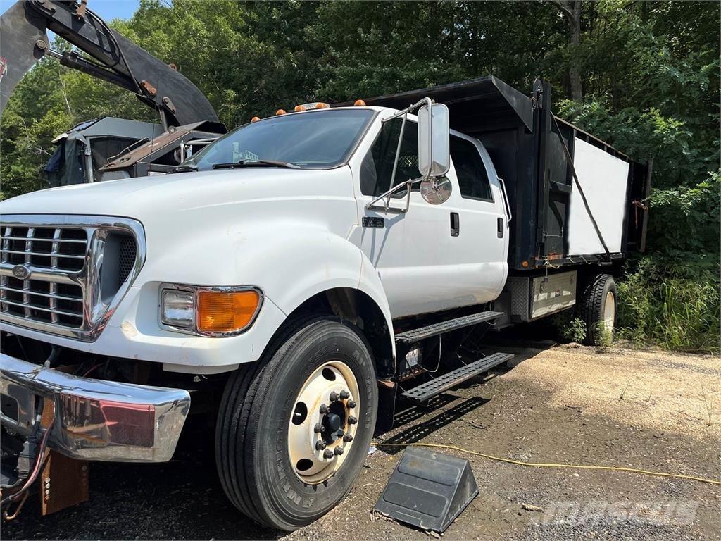Ford F-750 Самосвал