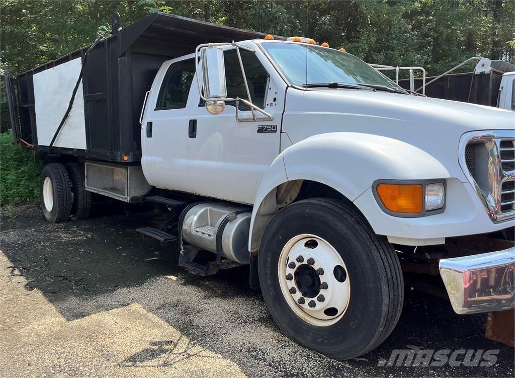 Ford F-750 Самосвал