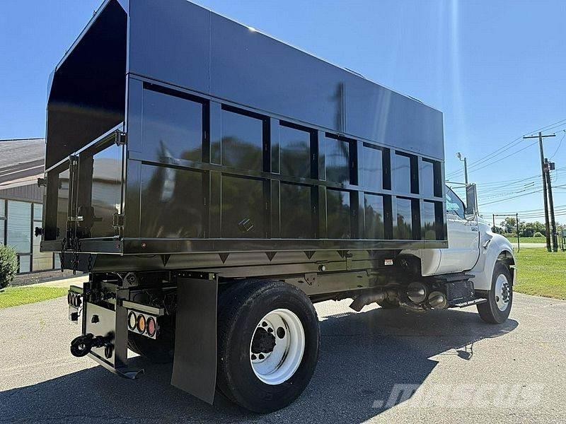Ford F-750 Камиони за дървени стърготини
