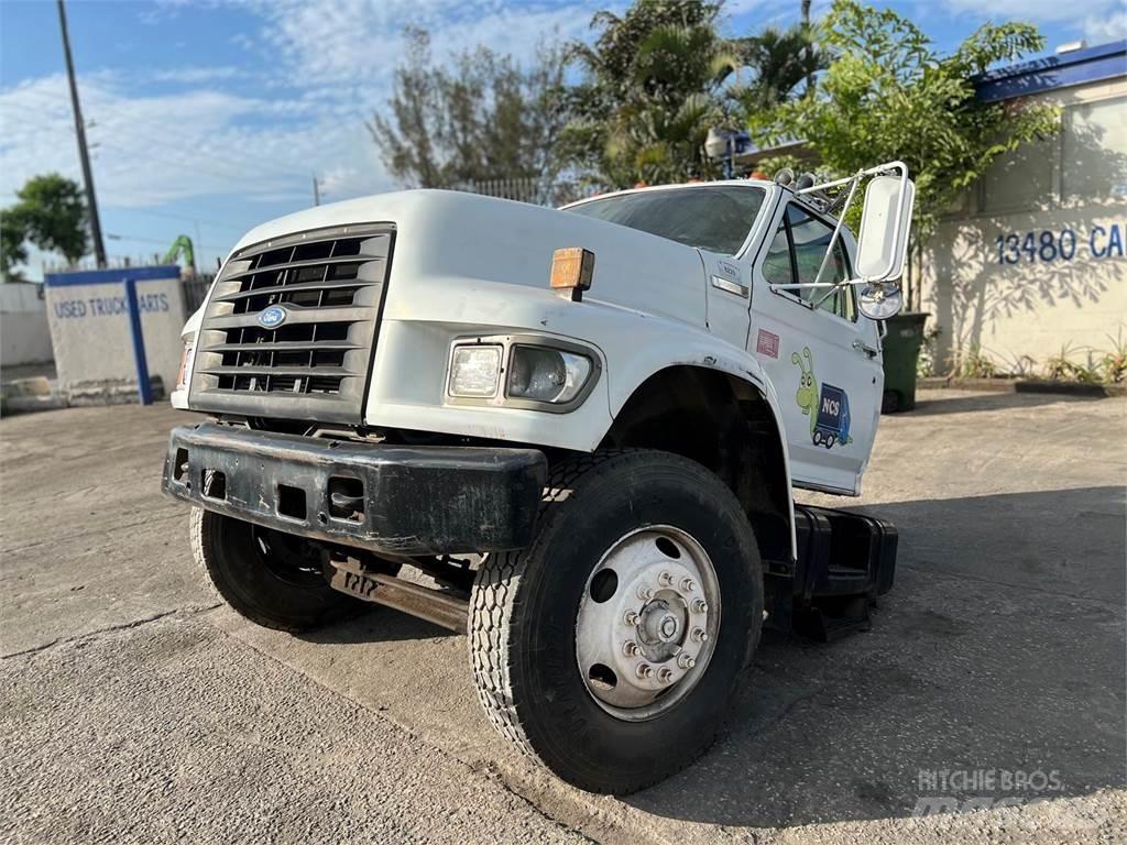 Ford F-800 Транспорт - Други