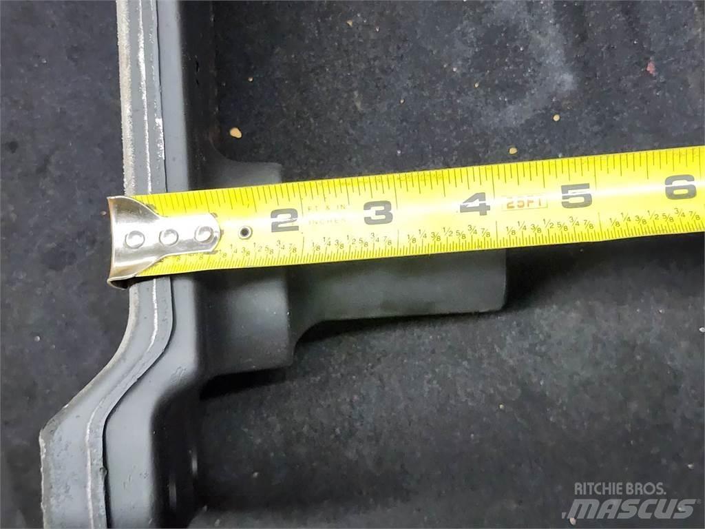 Ford L9000 Двигатели