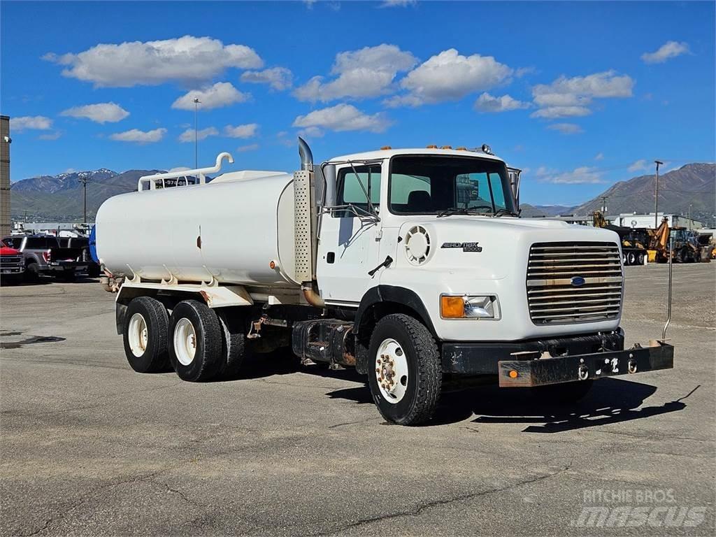 Ford L9000 Цистерна