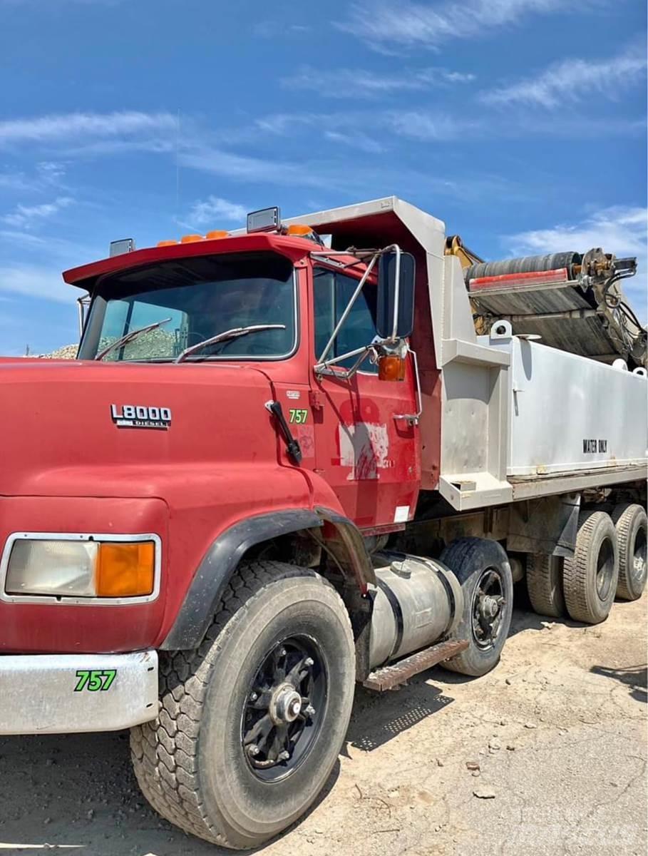 Ford L9000 Цистерна
