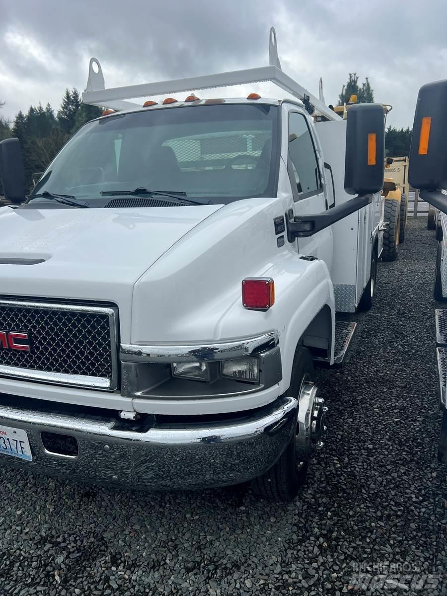 GMC 4500 Общински/универсални превозни средства
