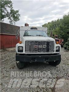 GMC C6000 Камиони за дървени стърготини
