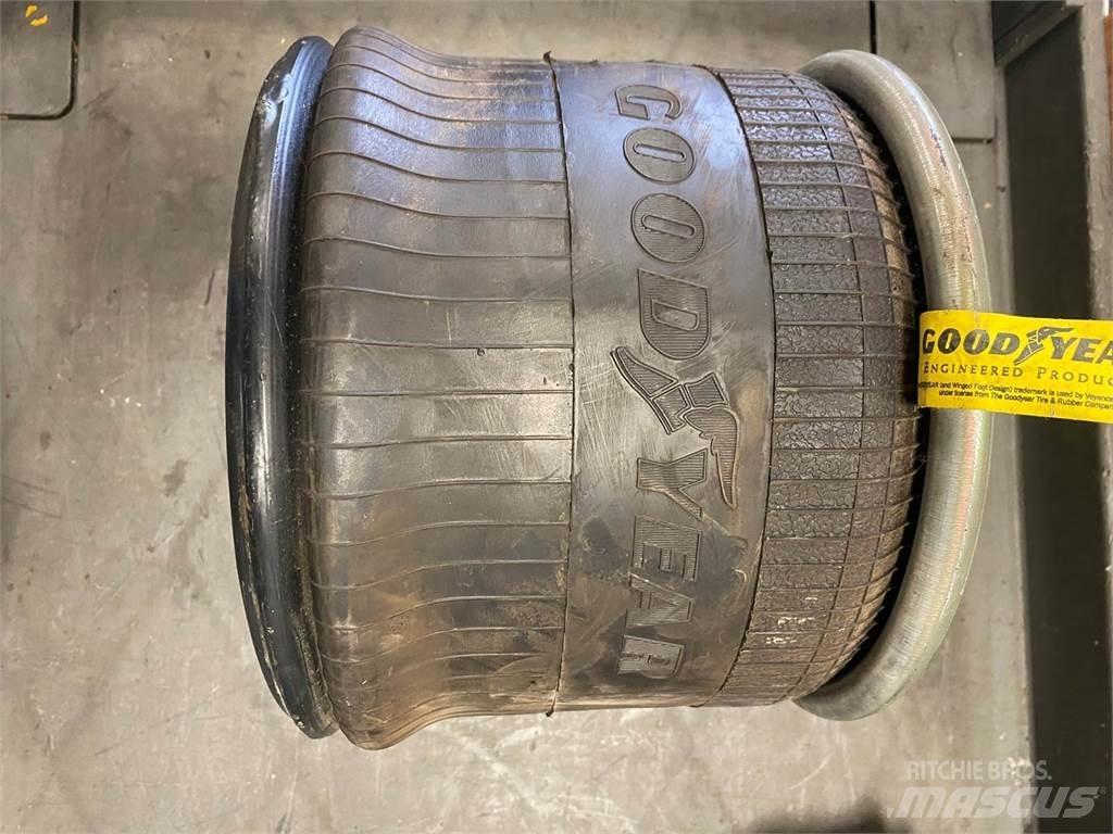 Goodyear  Транспорт - Други