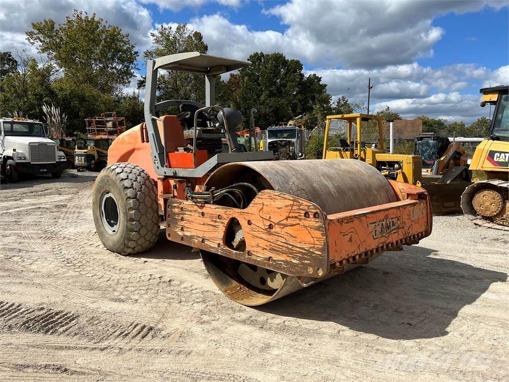Hamm 3412 Еднобарабанни ролки
