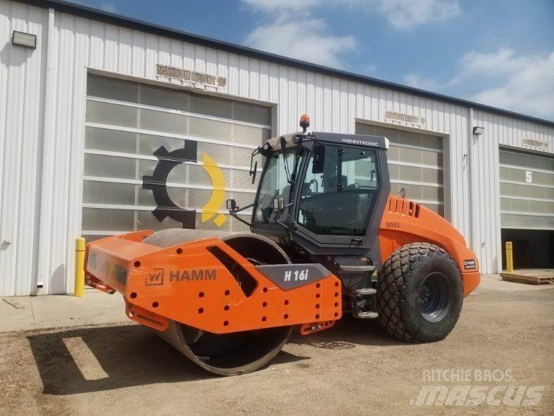 Hamm H16I Еднобарабанни ролки
